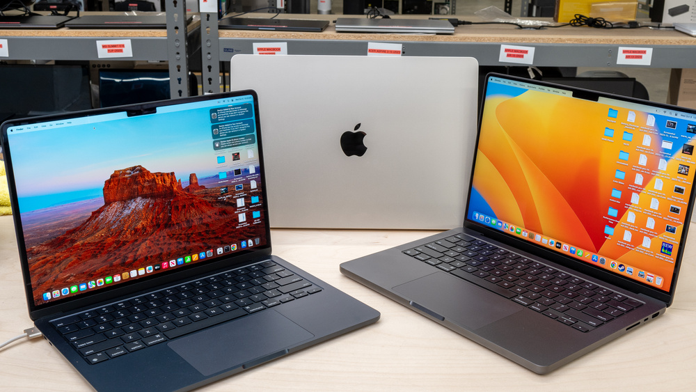 Tech Hub: Festive Deals on MacBooks, Laptops & Printers
